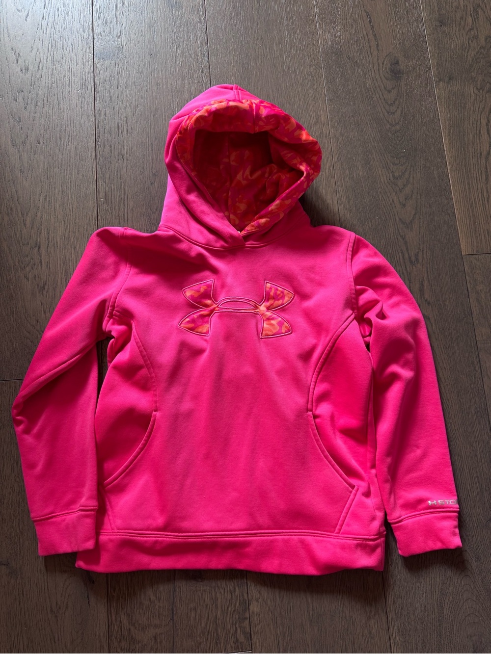 Under Armour Girls Pink Pullover Hoodie with Patterned Lining